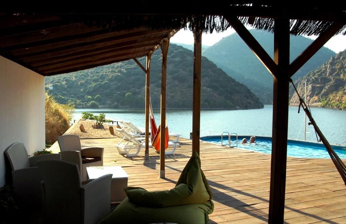 Douro Yacht Charter & Bungalows São João da Pesqueira Bagian luar foto