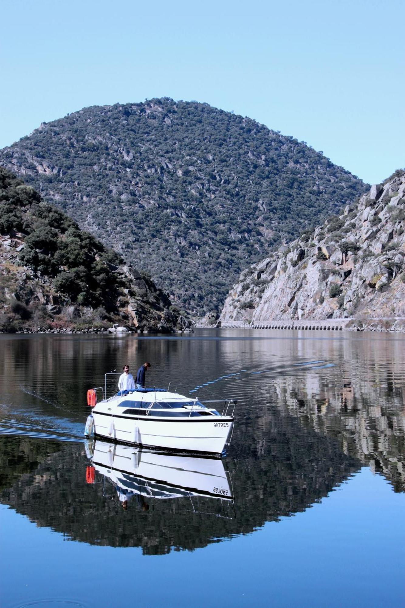 Douro Yacht Charter & Bungalows São João da Pesqueira Ruang foto
