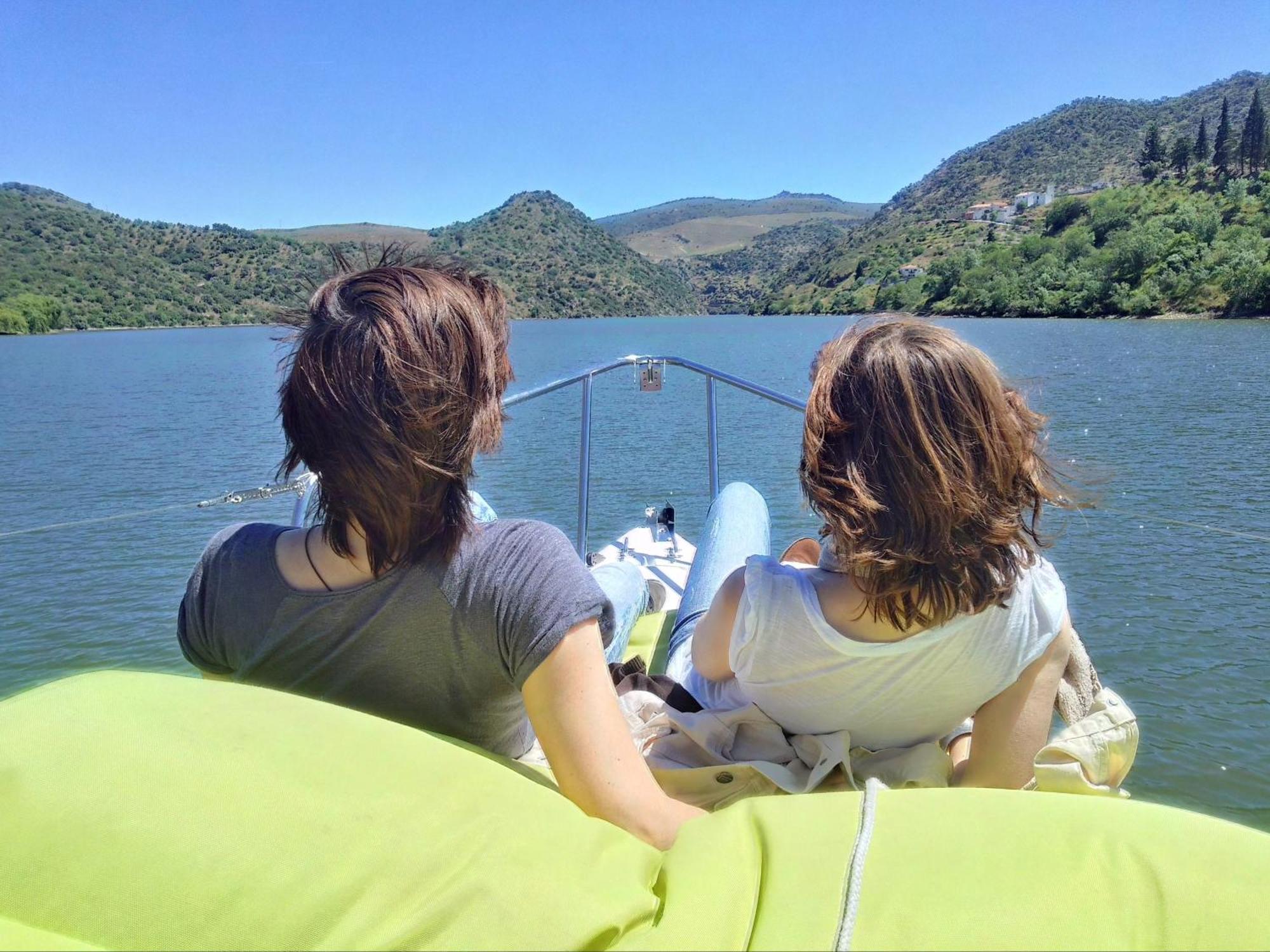 Douro Yacht Charter & Bungalows São João da Pesqueira Ruang foto