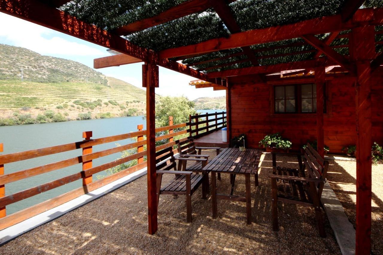 Douro Yacht Charter & Bungalows São João da Pesqueira Bagian luar foto